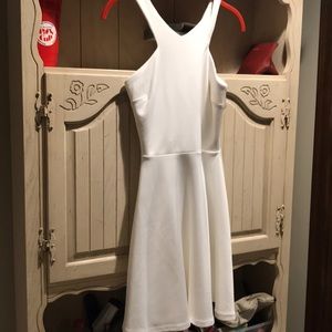 Brand new white summery dress !